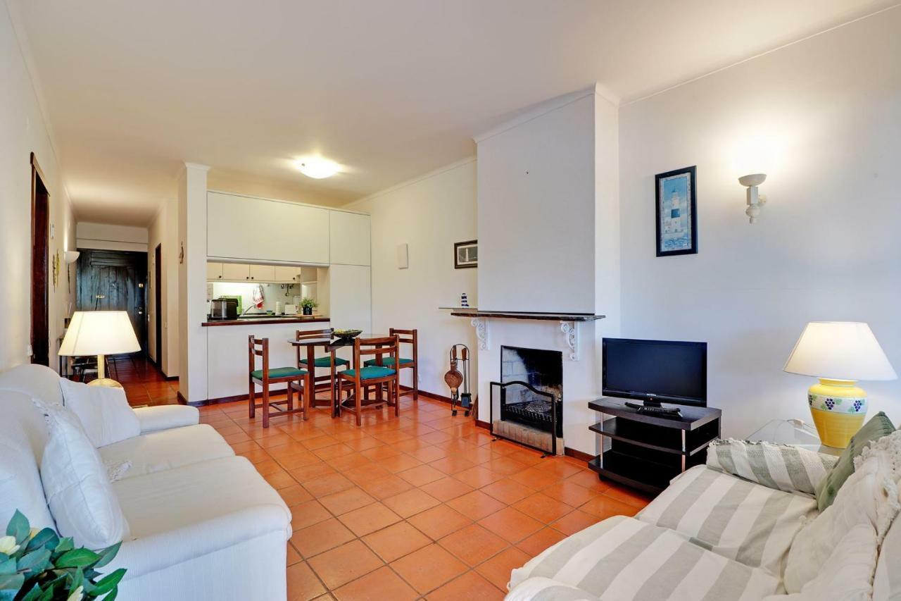 Apartmán Albufeira Typical With Pool By Homing Exteriér fotografie